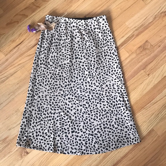 Sanctuary Dresses & Skirts - Sanctuary cheetah print skirt size large